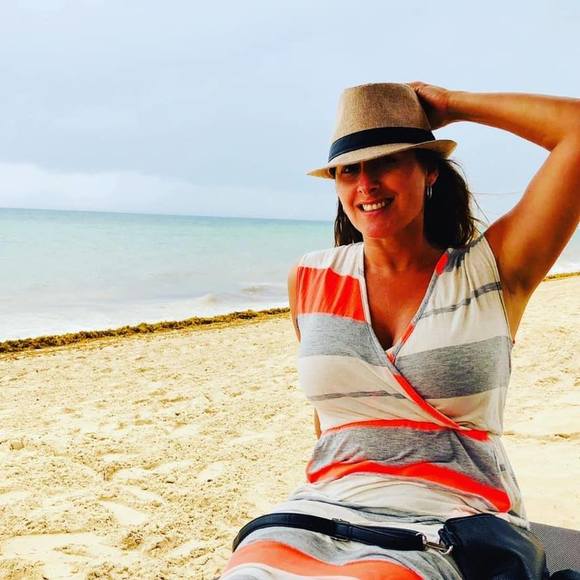 Meet your Posher, Tracy - Picture 1 of 1